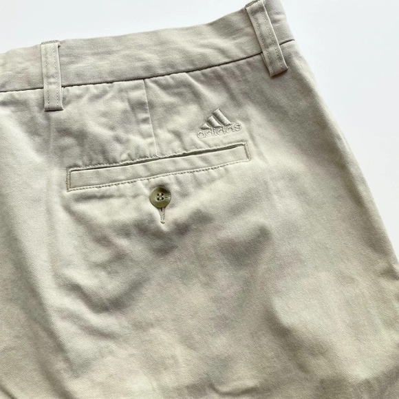 Adidas Chino Shorts Stretch Tan Size 40 - Picture 5 of 7